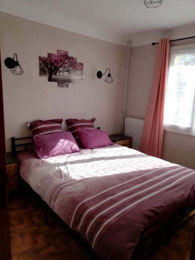 Gites En Cevennes "Chez Steloune" Genolhac Exterior photo