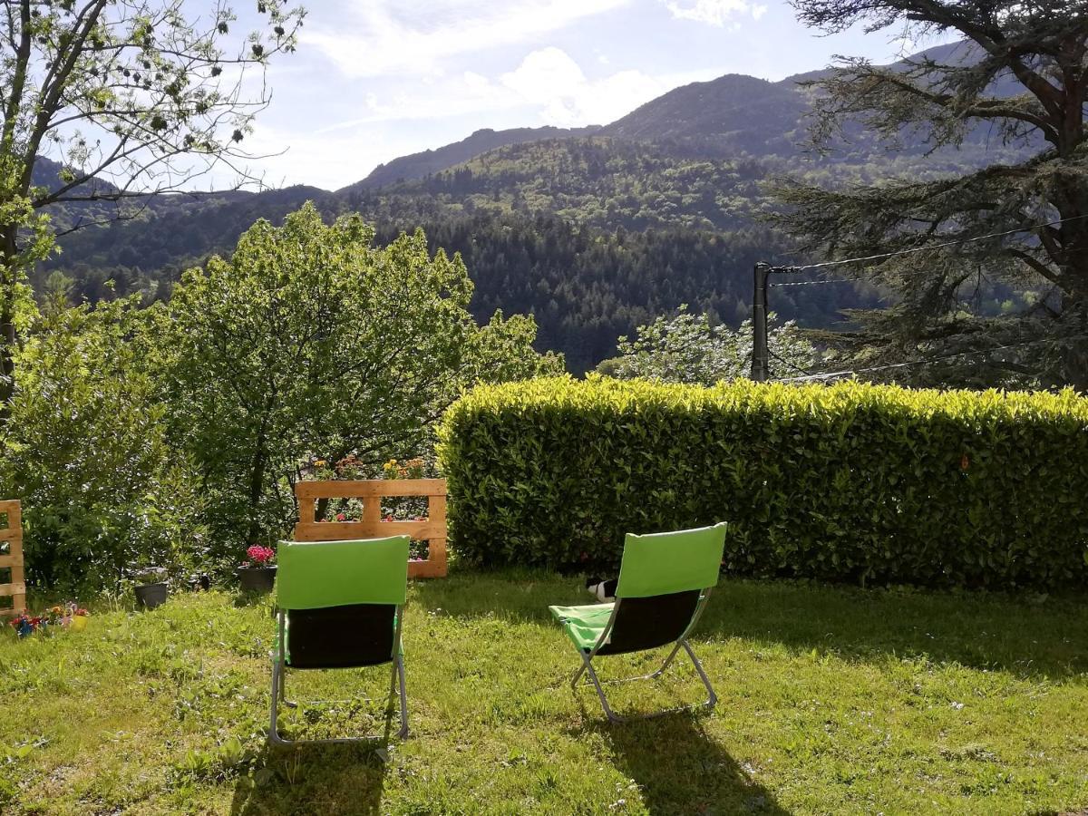 Gites En Cevennes "Chez Steloune" Genolhac Exterior photo