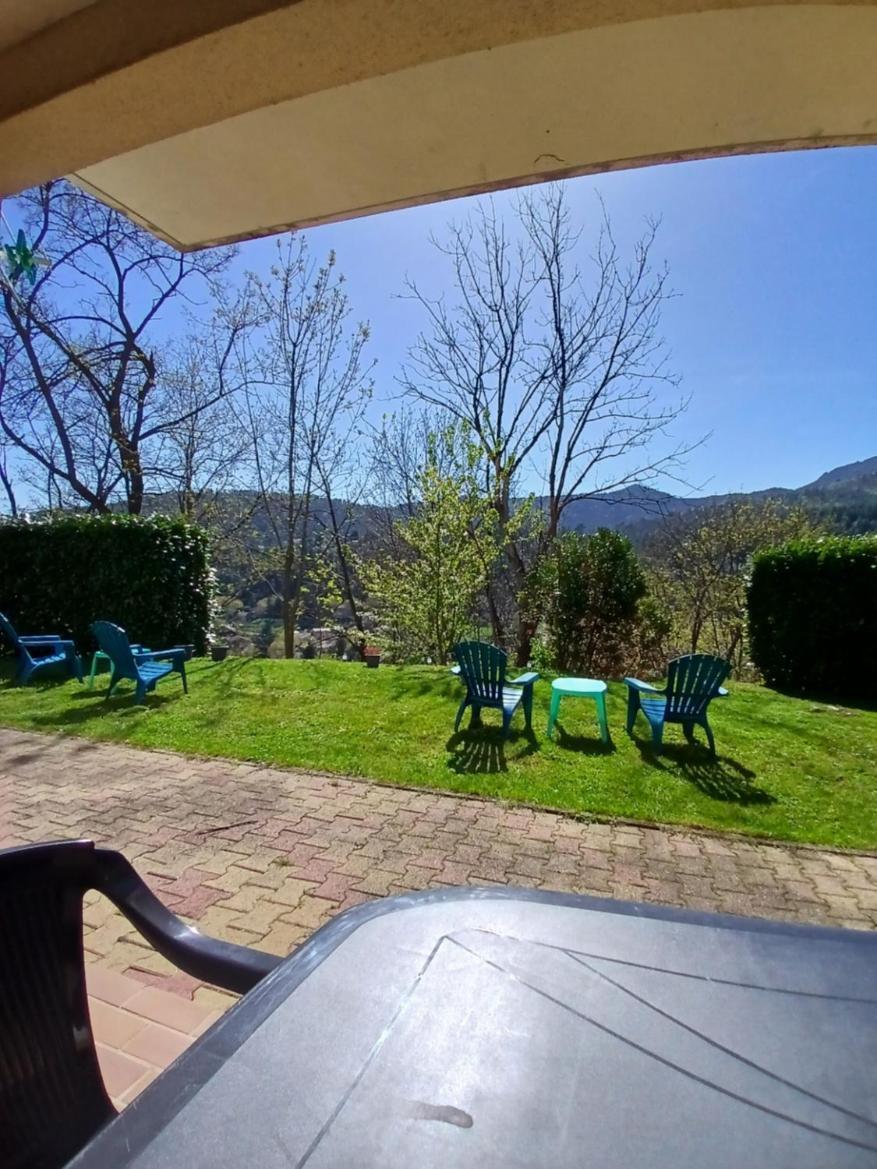 Gites En Cevennes "Chez Steloune" Genolhac Exterior photo